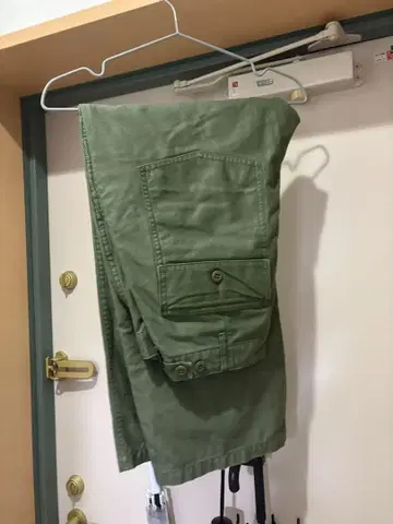 올리브 그린 워크 팬츠 4 포켓