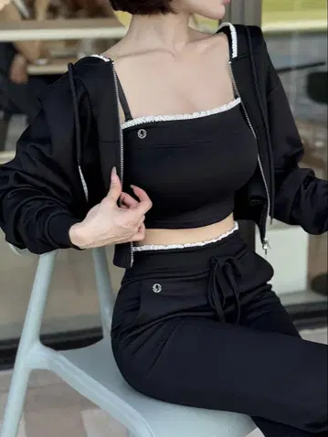QUNG QG 쉐이프업 레이스 후디 3점 SET 블랙