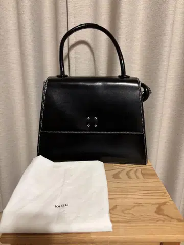 VASIC 핸드백 숄더 블랙