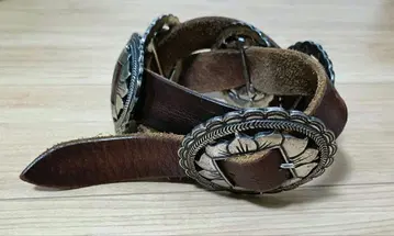 puntovita 실버 콘초 벨트 브라운