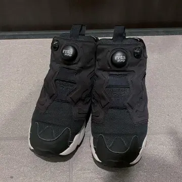 Reebok 인스타펌프 퓨리 블랙