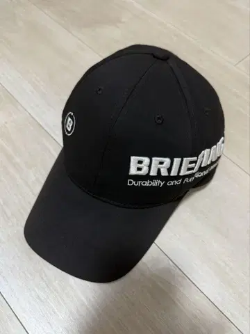 BRIEFING 블랙 캡