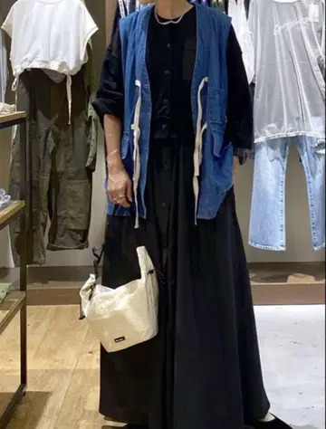 니코앤드 새상품 C-1풍 데님 베스트