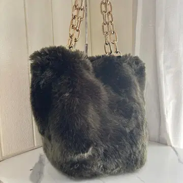 [컨디션 최상] A POINT ETC 퍼 숄더백 체인 카키