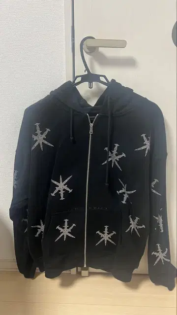 unknown 지퍼 후드티
