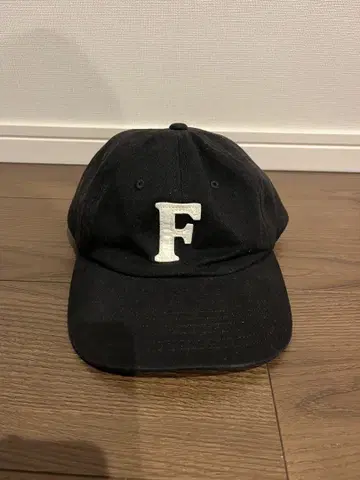 Felco 자수F 로고 야구 모자 블랙