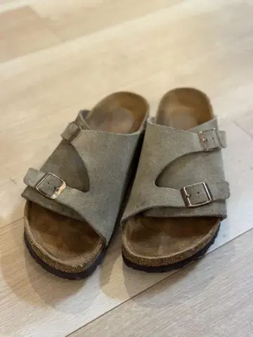 버켄스탁 취리히 토프 25