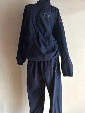 NONBEE 나일론 셋업