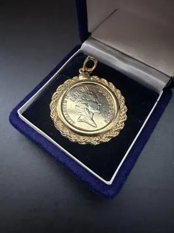 엘리자베스 여왕 2세 1994년제 2 pence 코인 탑