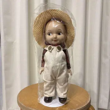 버디 리 인형 스트로우 햇