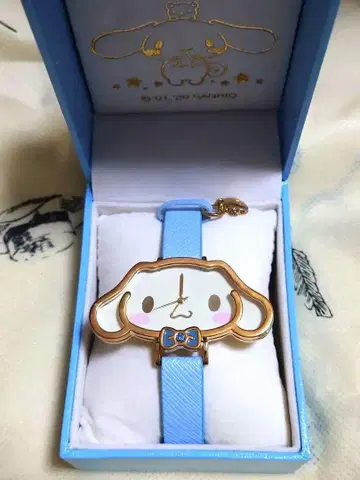 산리오 시나모롤 손목시계