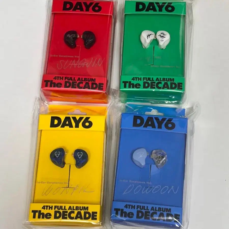 DAY6 The DECADE SUNGJIN イヤモニ風イヤフォン DAY6 The DECADE SUNGJIN イヤモニ風イヤフォン - メルカリ
