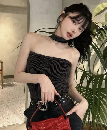 Darich 초커 넥 베어 탑