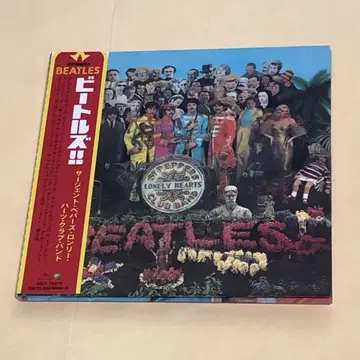 비틀즈 종이 재킷 서전트 페퍼스 론리 하츠 클럽 밴드