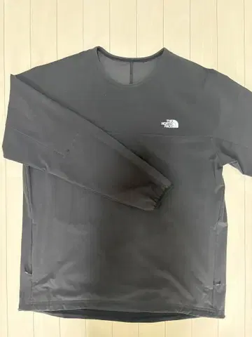 [ THE NORTH FACE ] 에이펙스 플렉스 크루 NP22082