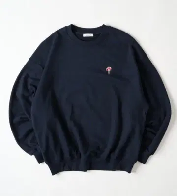 ONCILY ONE-POINT LOGO VOLUME SWEAT