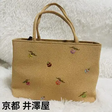 이자와야 일본 의류 백 자수 디자인의 베이지 토트백