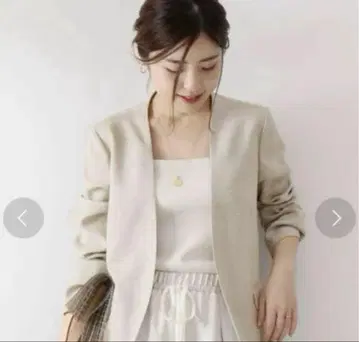 Spick & Span 스픽앤스팬 린넨라이크 칼라리스 자켓