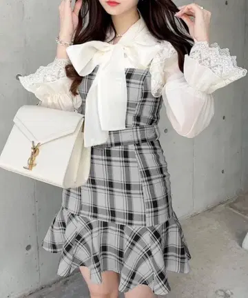 플레어 머메이드 미니 점프 스커트