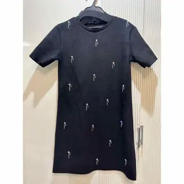 택 포함 새상품 ZARA 자라 스톤 스웨이드라이크 원피스