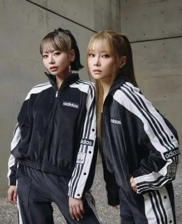 adidas 블랙 저지 스트라이프 아디브레이크 S 사이즈