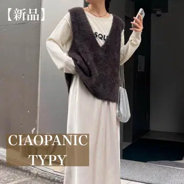 [ 새상품 ] CIAOPANIC TYPY 백슬릿 에코퍼 V넥 베스트