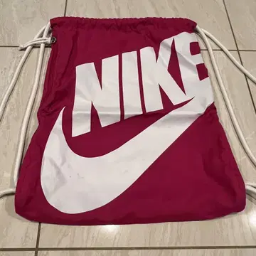 NIKE 핑크 드로우 스트링 백