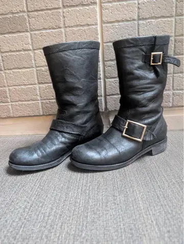 JIMMY choo 블랙 가죽 엔지니어 부츠 버클 포함 (36.5)
