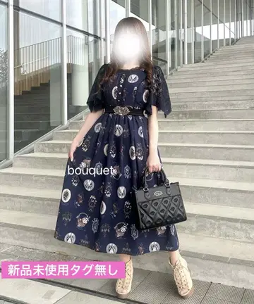엑시즈팜 앤티크 후르츠 패턴 원피스 네이비