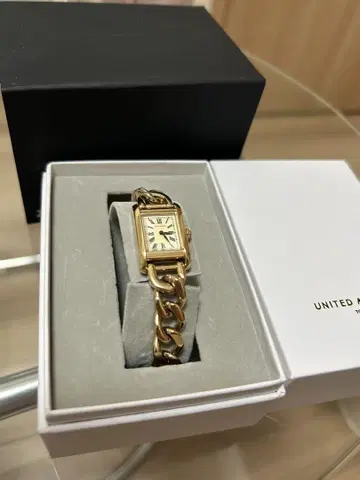 UNITED ARROWS 골드 메탈 체인 시계