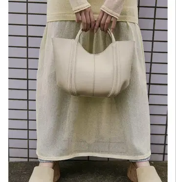 ZARA 스티치 미니 시티백