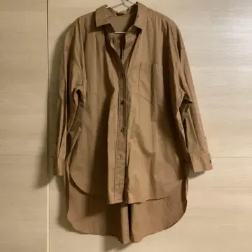 GALLARDA GALANTE 오버 사이즈 긴팔 셔츠 카멜색