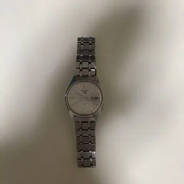 실버 스테인리스 스틸 시계