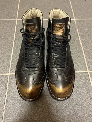 [ 새상품급 ] 오니츠카타이거 부츠 스니커즈 가죽 신발 27.5cm