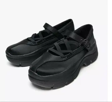 ZARA 새틴풍 스트랩 발레리나 신발