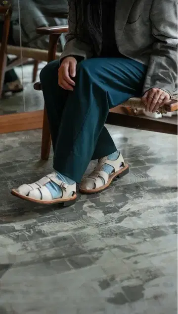 BRUSCHETTA SHOES 브루스케타 슈즈 화이트 그루카