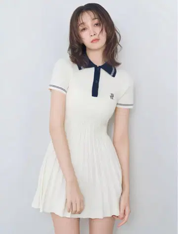 LILY BROWN 아이보리 반팔 니트 원피스