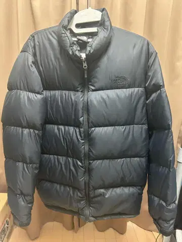 The North Face 블랙 다운 자켓