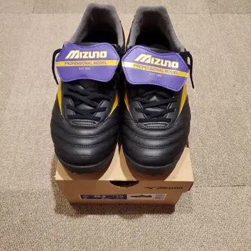 Mizuno Morelia Sala Elite TF 25.5cm