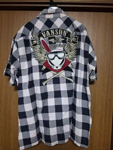 VANSON 데스라빗 체크 무늬 반팔 셔츠