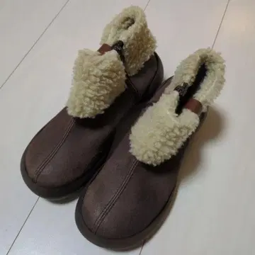 리게타 카누 부츠 미끄럼 방지 사이드 지퍼 보아 숏 M 사이즈 완판템