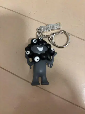 오사카 간사이 박람회 한정판 블랙 미야쿠미야쿠 키링