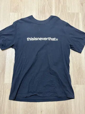 thisisneverthat 네이비 T셔츠 M 사이즈