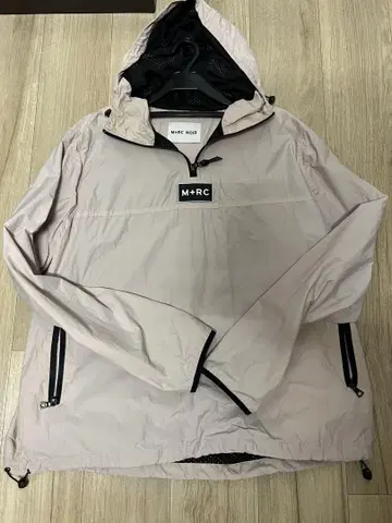 M+RC NOIR 베이지 아노락 자켓