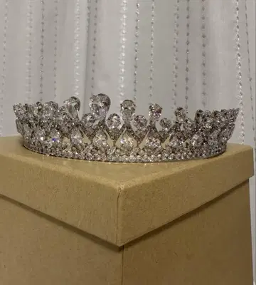 티아라