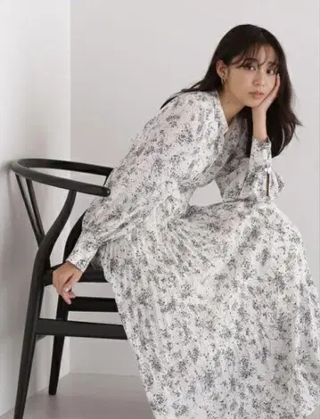 NATURAL BEAUTY BASIC 비올라 부케 조젯 원피스