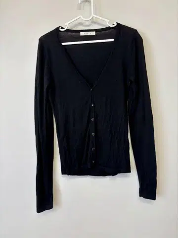 [ M ] KETTY V넥 블랙 가디건 ( 긴팔 )