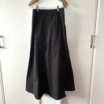 UNRELISH 플레어 스커트 브라운 체크 무늬