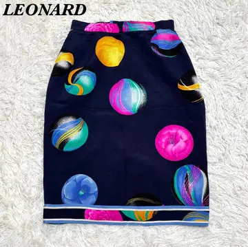 LEONARD 무릎 기장 타이트 스커트 네이비 꽃 비즈 패턴