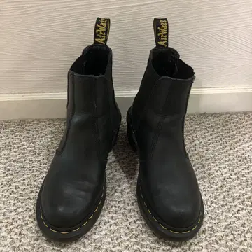 닥터마틴 사이드 고어 부츠 36